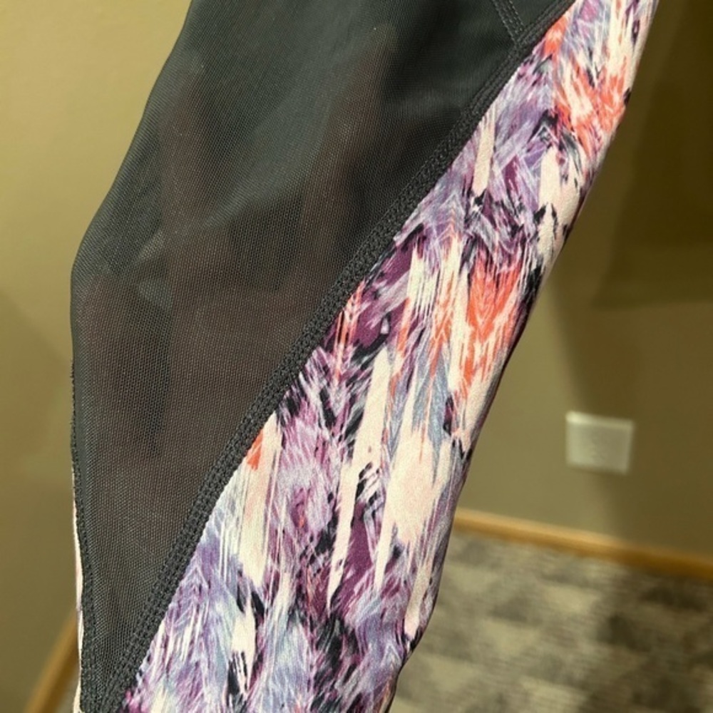 Gaiam Cropped‎ Leggings - Picture 2 of 6